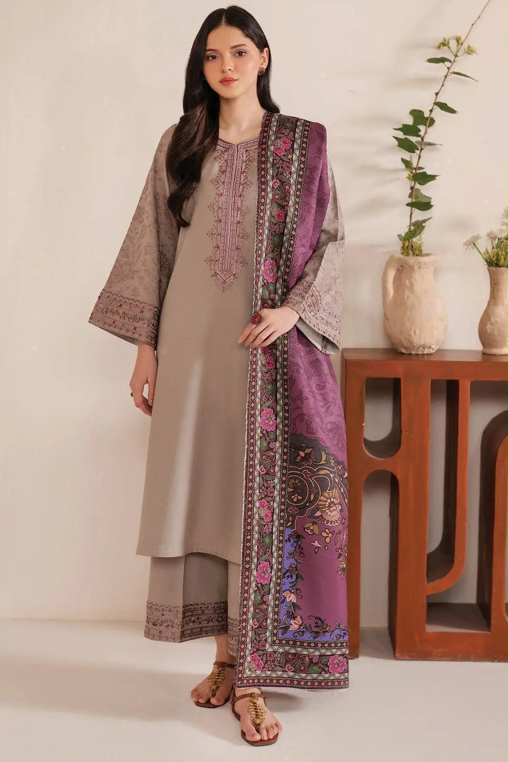 3 Pcs Women's Unstitched Embroidered Suit only in4999